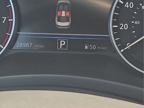 Used 2025 Nissan Sentra SV FWD image 14