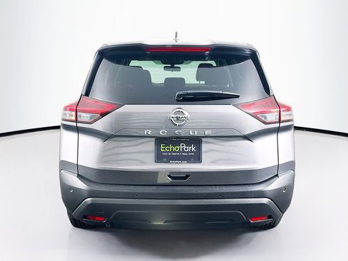 Used 2021 Nissan Rogue S FWD image 7