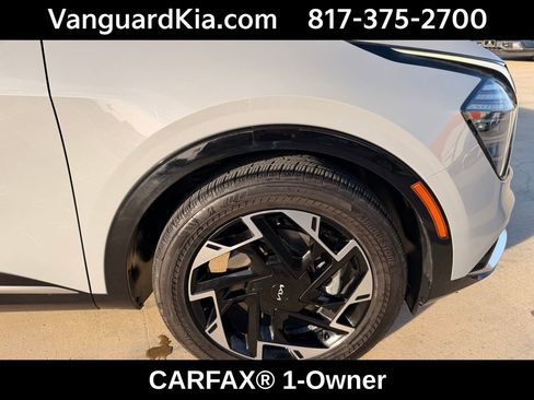 Certified 2024 Kia Sportage SX image 11