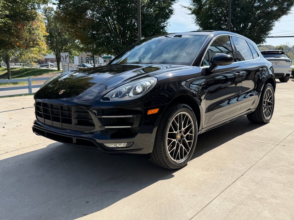 Used 2016 Porsche Macan Turbo AWD/4WD image 5
