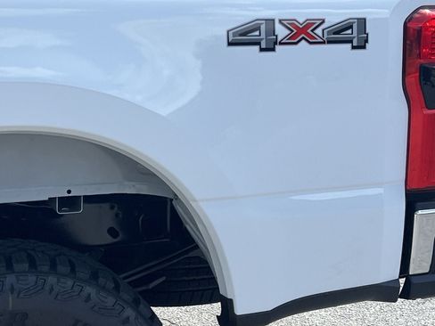 New 2026 Ford F250 XL AWD/4WD image 27