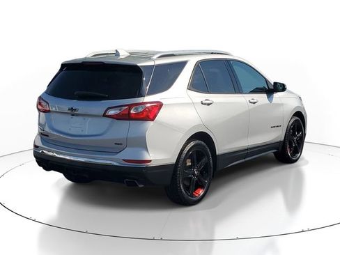 Certified 2020 Chevrolet Equinox Premier w/ Premier Redline Edition AWD/4WD image 4