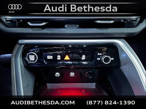 Certified 2025 Audi Q5 Premium Plus w/ Premium Plus AWD/4WD image 24