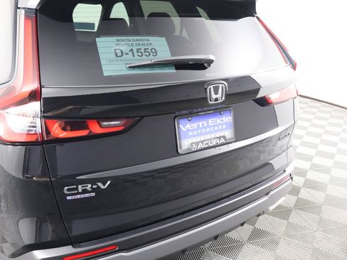 Used 2025 Honda CR-V Sport image 15