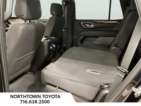 Used 2023 GMC Yukon SLE w/ Gmc Pro Safety Plus Package AWD/4WD image 13
