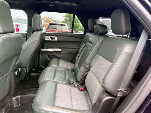 Used 2024 Ford Explorer Timberline w/ Timberline Technology Package AWD/4WD image 14