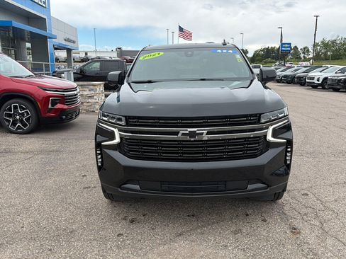 Used 2021 Chevrolet Tahoe RST w/ Rear Media and Nav Package AWD/4WD image 2