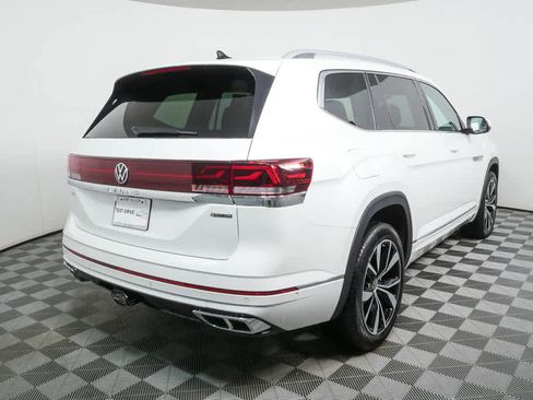 Certified 2025 Volkswagen Atlas SEL Premium R-Line image 27