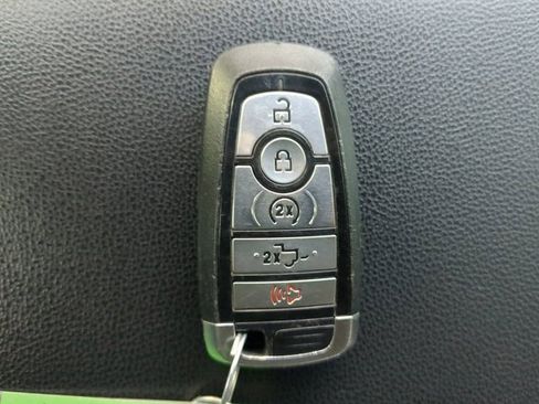 Used 2023 Ford F250 Lariat w/ Lariat Ultimate Package image 27