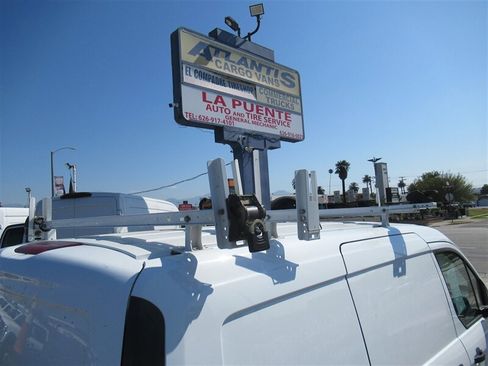 Used 2022 Ford Transit Connect XL image 14