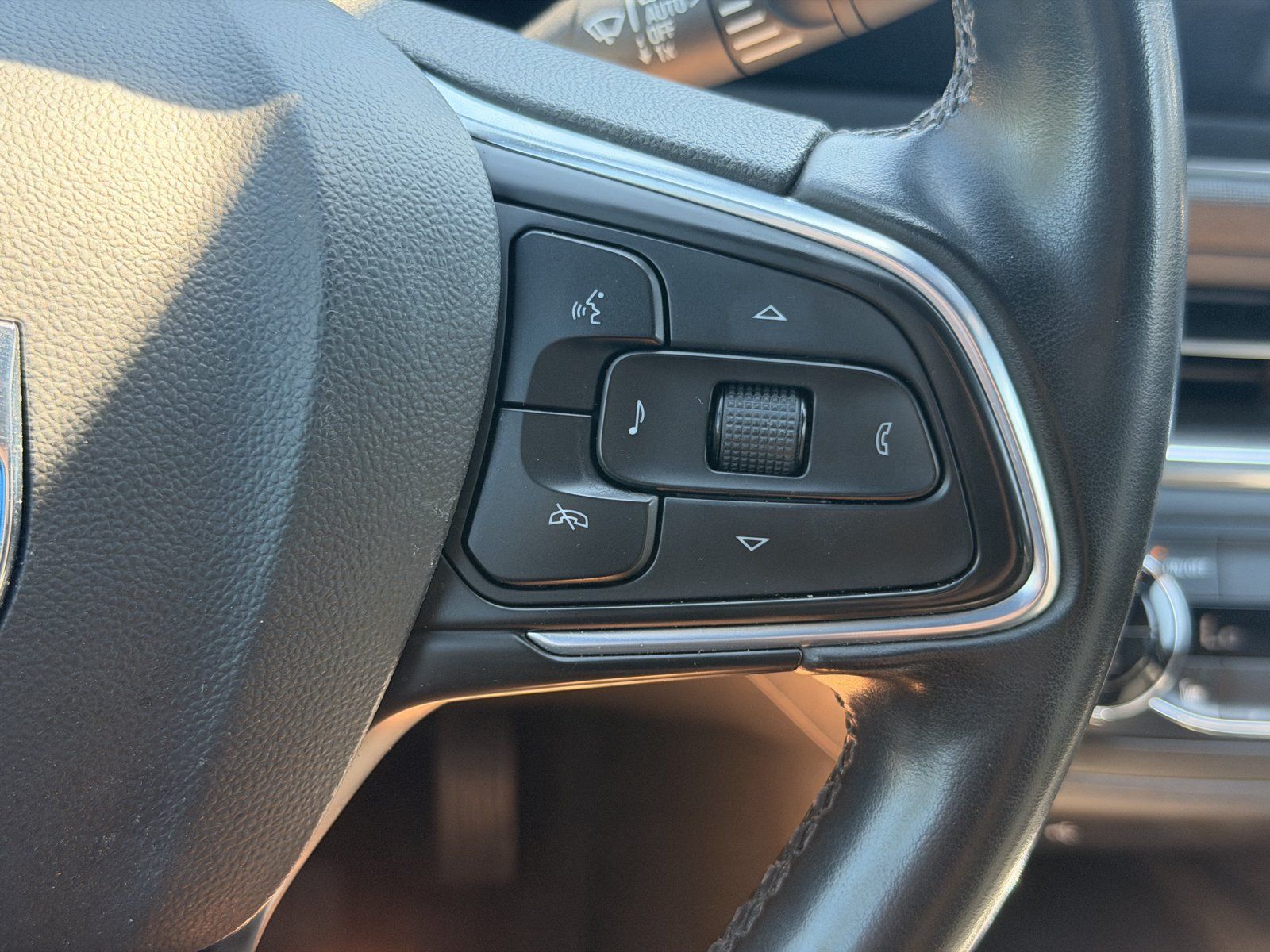 Used 2024 Buick Envista Preferred w/ Convenience I Package FWD image 20