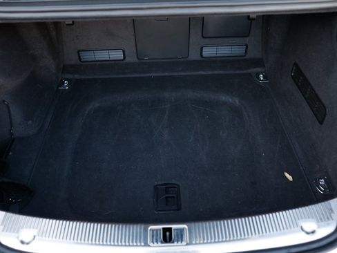 Used 2014 Audi A8 L TDI w/ Premium Package image 28