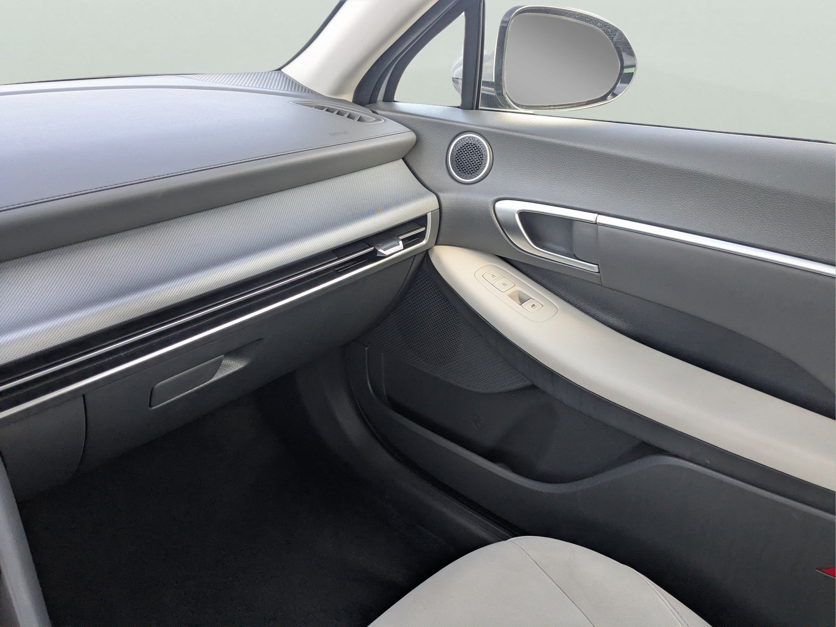 Used 2024 Hyundai Sonata SEL FWD image 18