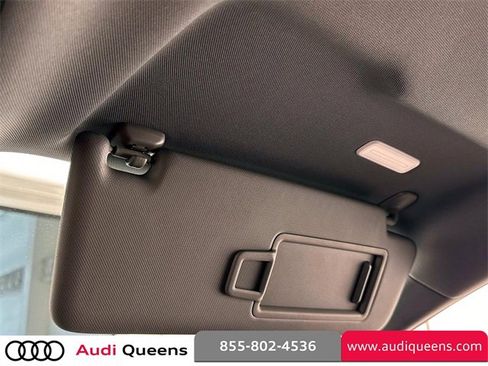 Used 2025 Audi Q6 e-tron Premium Plus image 28