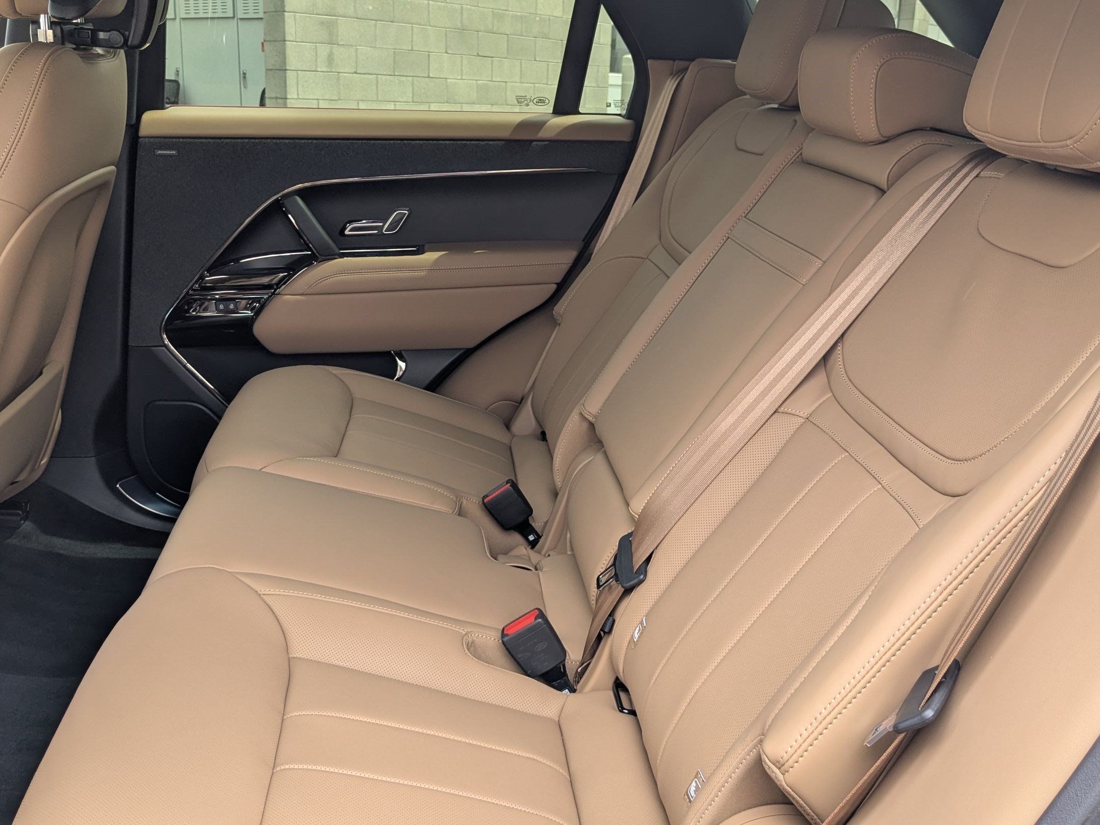 New 2026 Land Rover Range Rover Sport SE AWD/4WD image 27