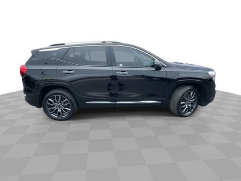 Certified 2024 GMC Terrain Denali w/ Black Diamond Edition AWD/4WD image 9