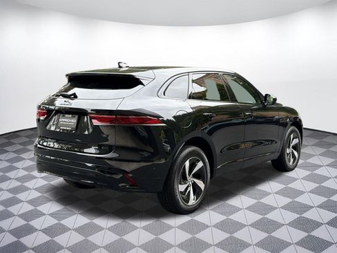 Used 2026 Jaguar F-PACE R-Dynamic S AWD/4WD image 9