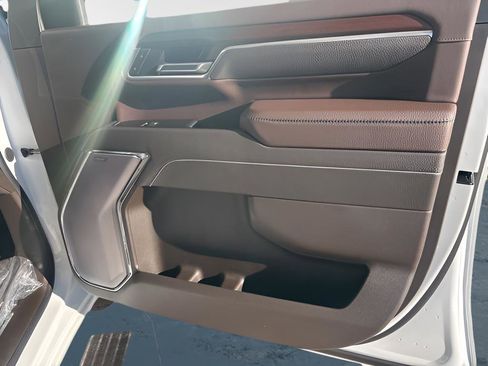 New 2026 GMC Sierra 3500 Denali w/ Denali Reserve Package image 6