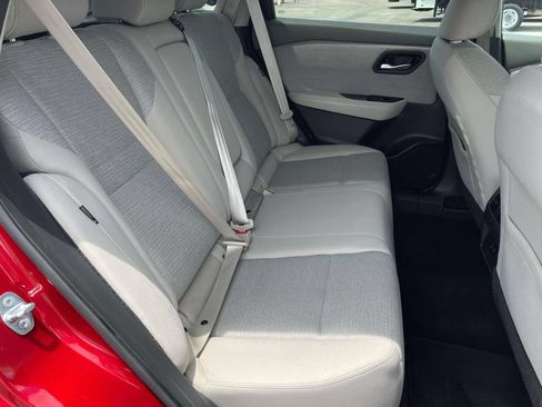 Used 2022 Nissan Rogue SV FWD image 30