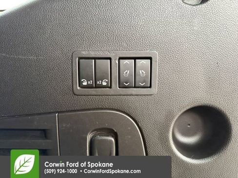 Used 2015 GMC Yukon Denali image 21