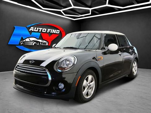 Used 2015 MINI Cooper 4-Door Hardtop FWD image 1