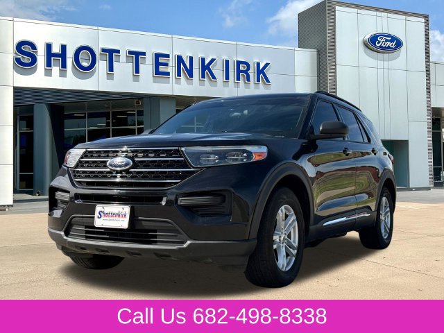 Used 2020 Ford Explorer XLT RWD image 3