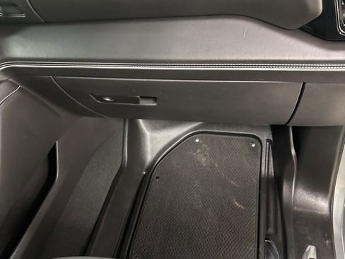 Used 2024 GMC Sierra 1500 AT4X image 31