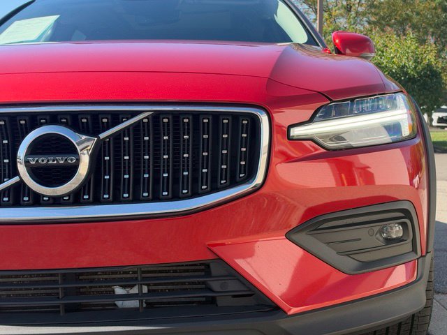Used 2021 Volvo V60 T5 Cross Country w/ Climate Package AWD/4WD image 10
