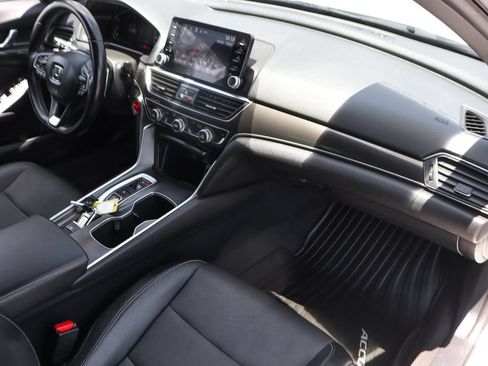Used 2022 Honda Accord Sport image 34