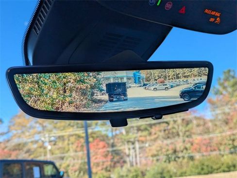 New 2026 Chevrolet Equinox ACTIV w/ Safety and Technology Package image 24