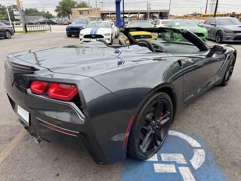 Used 2019 Chevrolet Corvette Stingray Convertible w/ 2LT Preferred Equipment Group RWD image 5