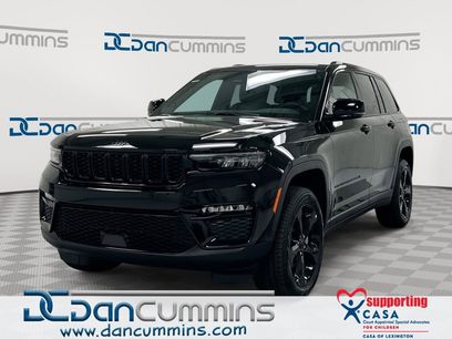 New 2025 Jeep Grand Cherokee Limited w/ Black Appearance Package