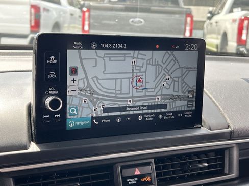 Used 2025 Honda Pilot Touring image 20