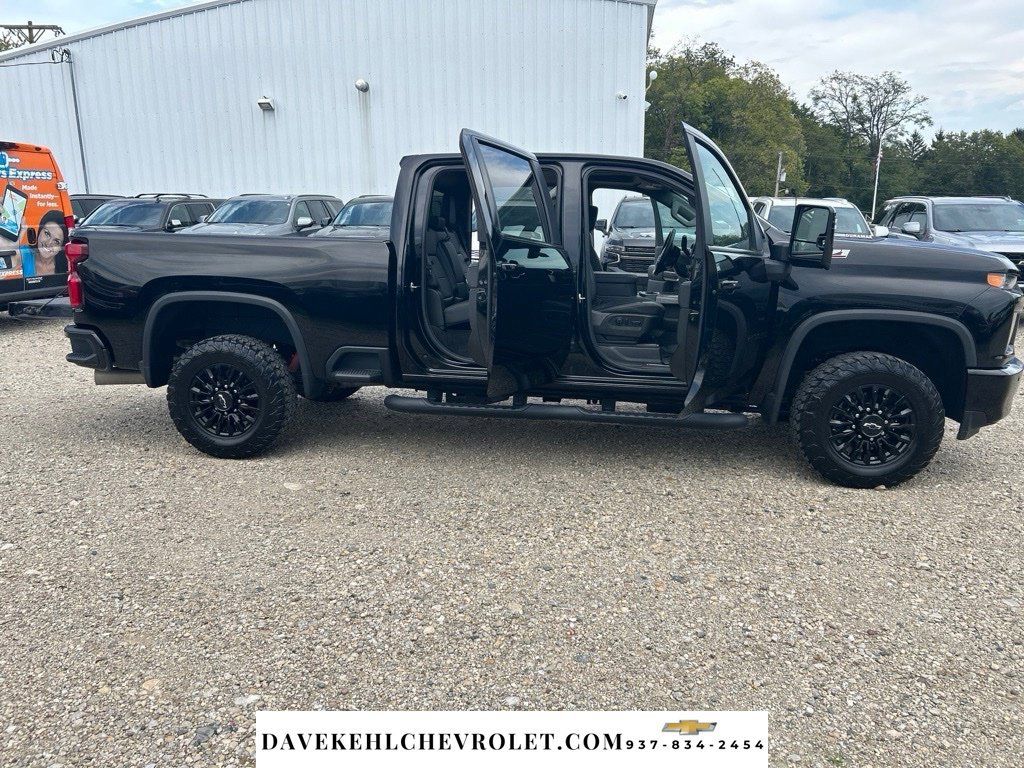 Used 2022 Chevrolet Silverado 2500 LTZ w/ LTZ Plus Package AWD/4WD image 29