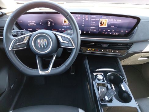 Used 2025 Buick Envision Sport Touring image 12