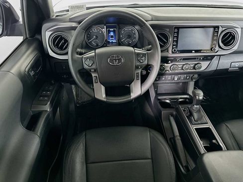 Used 2021 Toyota Tacoma TRD Off-Road w/ TRD Premium Off Road Package image 21