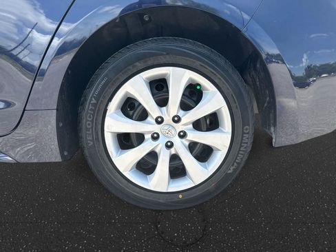 Used 2023 Toyota Corolla LE FWD image 12