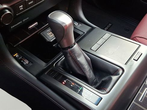 Used 2023 Lexus GX 460 Premium image 16