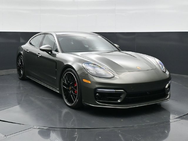 Used 2023 Porsche Panamera GTS AWD/4WD image 4
