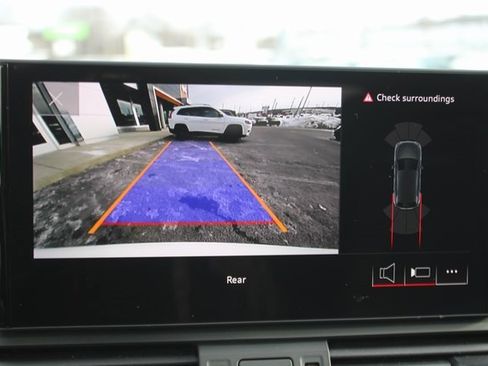 Used 2023 Audi Q5 2.0T Premium image 6