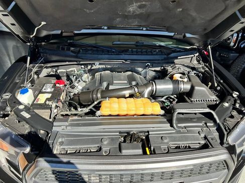 Used 2017 Ford F150 Raptor w/ Equipment Group 802A Luxury image 53