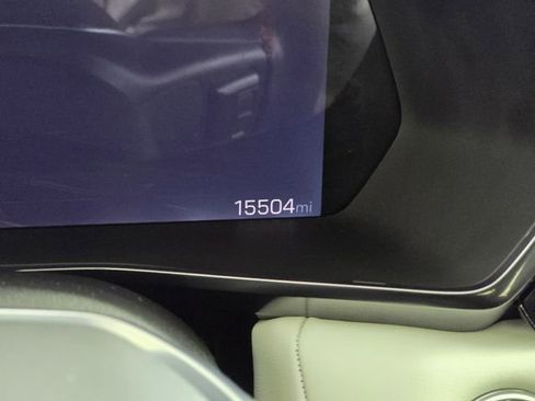 Used 2023 GMC Canyon AT4X image 27