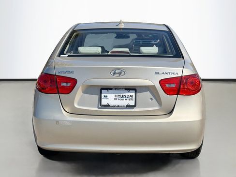 Used 2009 Hyundai Elantra GLS image 4