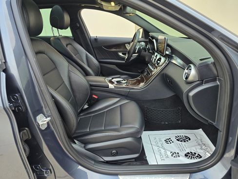 Used 2015 Mercedes-Benz C 300 Sedan image 28