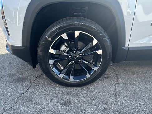 New 2026 Chevrolet Equinox RS image 9