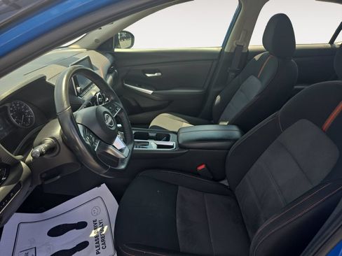 Used 2024 Nissan Sentra SR FWD image 9