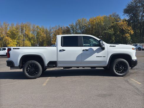 New 2026 Chevrolet Silverado 3500 LT w/ Trail Boss Package image 26