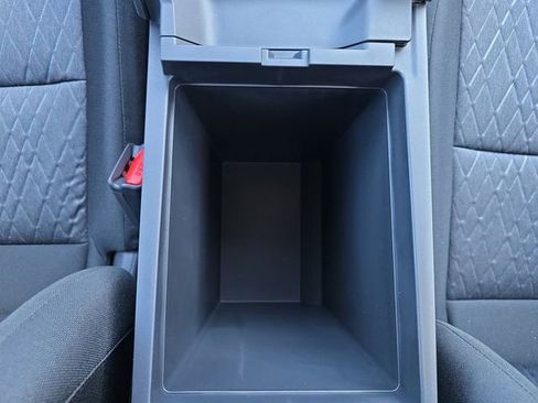 New 2026 Nissan Sentra SV image 28