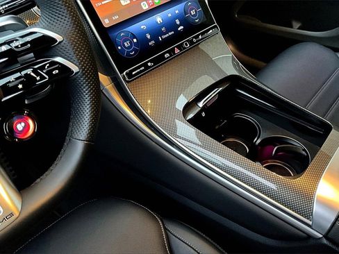 Certified 2025 Mercedes-Benz GLC 43 AMG 4MATIC image 14