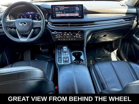 Certified 2026 INFINITI QX60 Luxe w/ Cargo Package FWD image 4